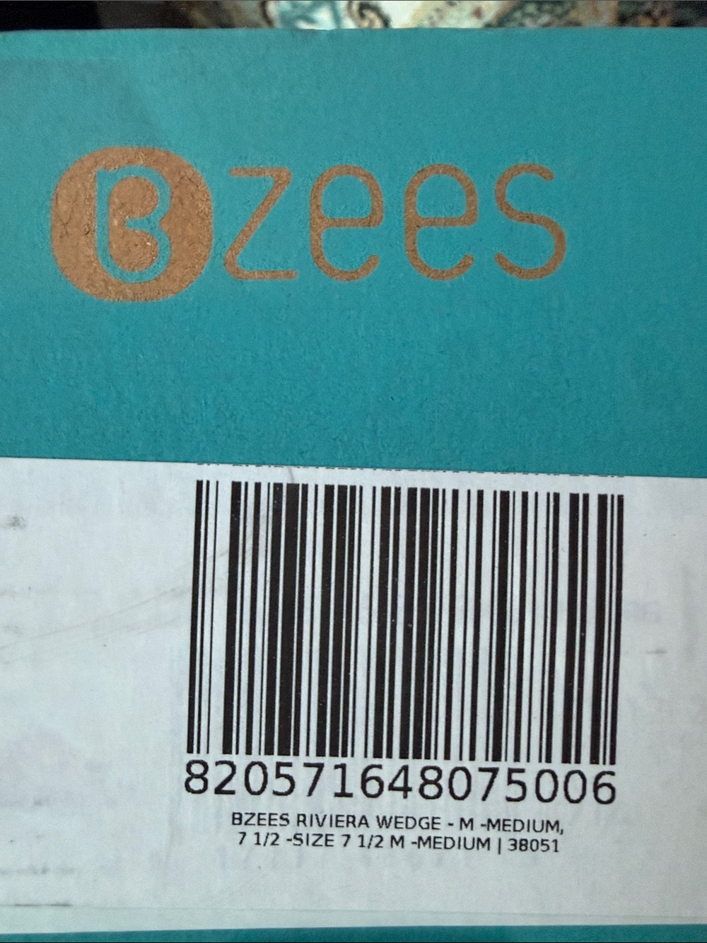 Bzees Comfort Slide Sandal in Coral Pink - Women's Wedge size 7.5 - Picture 6 of 6